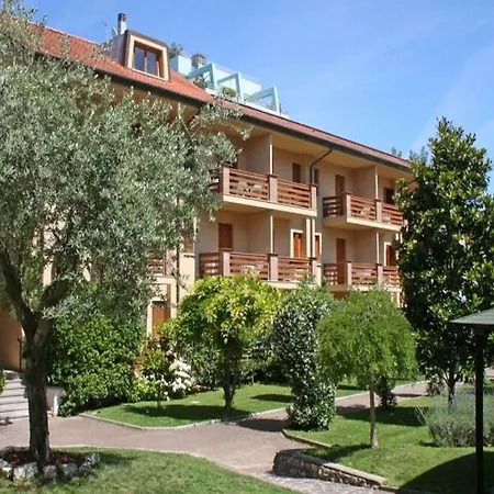 Capanna D'oro Hotel